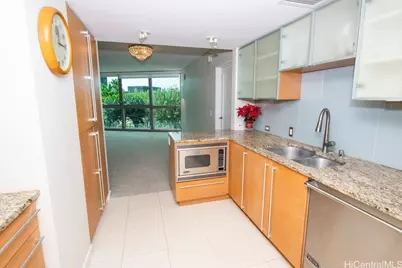 1177 Queen Street #806, Honolulu, HI 96814 - Photo 7