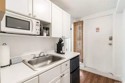 2450 Prince Edward Street #208A, Honolulu, HI 96815 - Photo 5