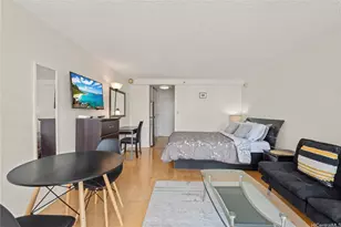 445 Seaside Ave, Honolulu, HI 96815 - Photo 5