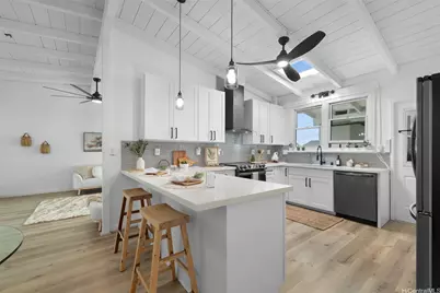 3175 Poelua Place, Honolulu, HI 96822 - Photo 1