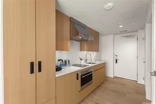 1390 Kapiolani Blvd, Honolulu, HI 96814 - Photo 3