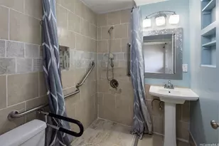 1367 Kuahaka St, Pearl City, HI 96782 - Photo 7