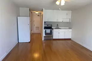 747 Amana St, Honolulu, HI 96814 - Photo 3