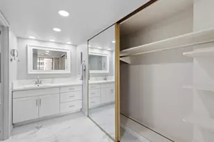 1860 Ala Moana Blvd, Honolulu, HI 96815 - Photo 7