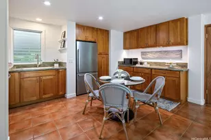 2957 Kalakaua Ave, Honolulu, HI 96815 - Photo 5