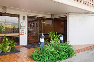 2415 Ala Wai Blvd, Honolulu, HI 96815 - Photo 17