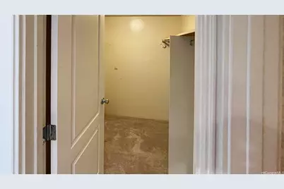 1650 Ala Moana Boulevard #3603, Honolulu, HI 96815 - Photo 15