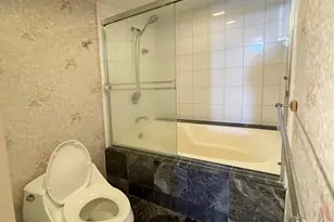 1650 Ala Moana Blvd, Honolulu, HI 96815 - Photo 19