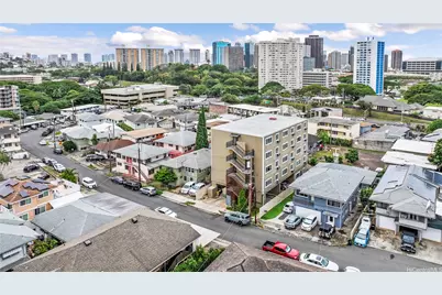 311 Puuhue Place, Honolulu, HI 96817 - Photo 1