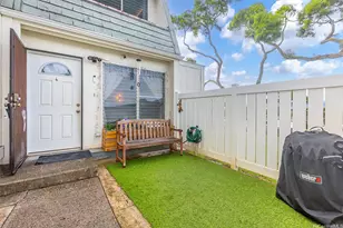 98-715 Kaonohi St, Aiea, HI 96701 - Photo 3