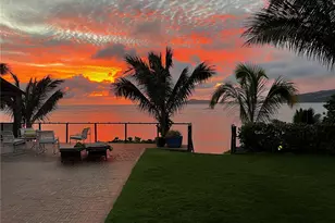 469 Portlock Rd, Honolulu, HI 96825 - Photo 1