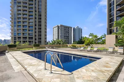 2101 Nuuanu Avenue #I  303, Honolulu, HI 96817 - Photo 17