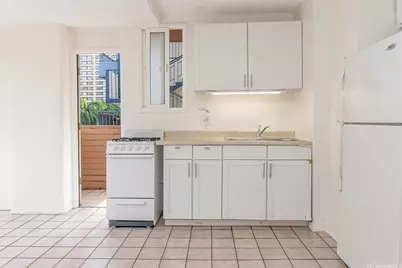 454 Namahana Street #404, Honolulu, HI 96815 - Photo 13