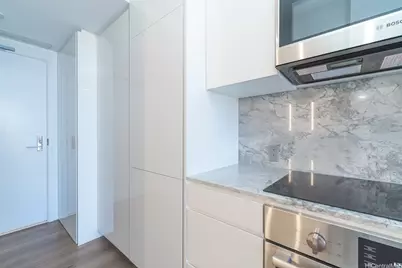 987 Queen Street #3709, Honolulu, HI 96814 - Photo 13