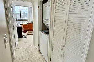 581 Kamoku St, Honolulu, HI 96826 - Photo 5