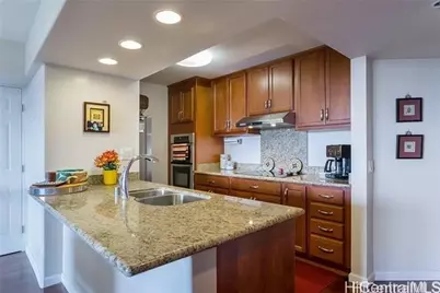 581 Kamoku Street #2506, Honolulu, HI 96826 - Photo 3