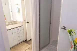 425 Ena Rd, Honolulu, HI 96815 - Photo 11