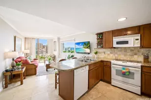 2045 Kalakaua Ave, Honolulu, HI 96815 - Photo 1