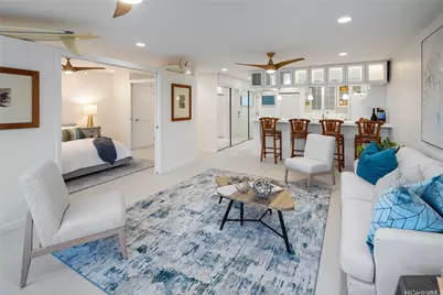 2895 Kalakaua Avenue #209, Honolulu, HI 96815 - Photo 1