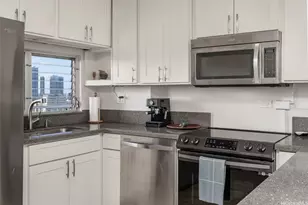 1617 Ke’eaumoku St, Honolulu, HI 96822 - Photo 5