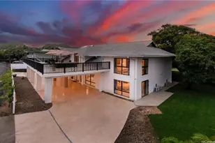 125 N Kalaheo Ave, Kailua, HI 96734 - Photo 1