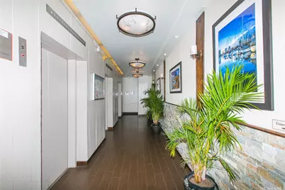 3045 Ala Napuaa Place #302, Honolulu, HI 96818 - Photo 5