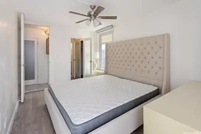 225 Kaiulani Avenue #PH1, Honolulu, HI 96815 - Photo 11