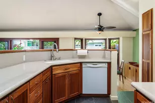 367 Kuanalu Pl, Honolulu, HI 96825 - Photo 7