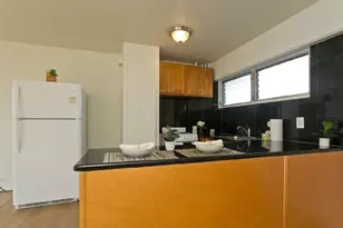 909 University Ave, Honolulu, HI 96826 - Photo 7