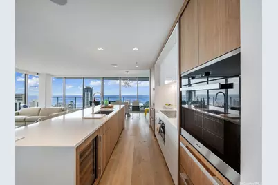 383 Kalaimoku Street #3307, Honolulu, HI 96815 - Photo 7