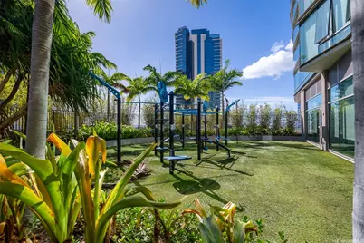 1001 Queen Street #1900, Honolulu, HI 96814 - Photo 21