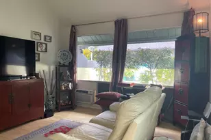 553 Pepeekeo St, Honolulu, HI 96825 - Photo 9