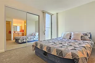 1160 Ala Napunani St, Honolulu, HI 96818 - Photo 9