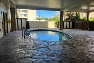 1561 Kanunu St, Honolulu, HI 96814 - Photo 3