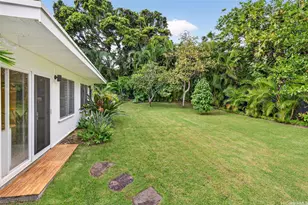 1453 Aalapapa Dr, Kailua, HI 96734 - Photo 17
