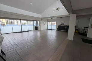 3045 Ala Napuaa Pl, Honolulu, HI 96818 - Photo 11