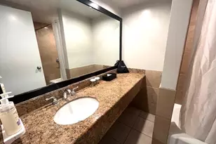 1850 Ala Moana Blvd, Honolulu, HI 96815 - Photo 13