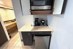 1850 Ala Moana Blvd, Honolulu, HI 96815 - Photo 9