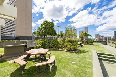 2333 Kapiolani Boulevard #1317, Honolulu, HI 96826 - Photo 23