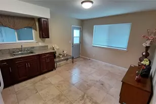 2407 St Louis Dr, Honolulu, HI 96816 - Photo 15