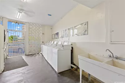 750 Amana Street #1904, Honolulu, HI 96814 - Photo 19