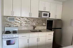 364 Seaside Ave, Honolulu, HI 96815 - Photo 3