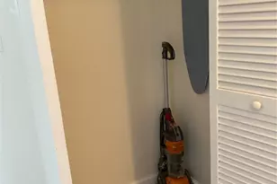 364 Seaside Ave, Honolulu, HI 96815 - Photo 9