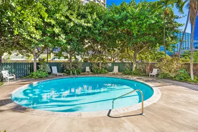 750 Amana Street #1211, Honolulu, HI 96814 - Photo 9