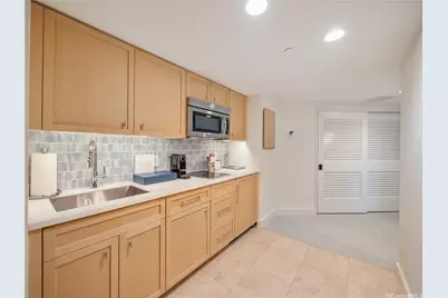 223 Saratoga Road #1105, Honolulu, HI 96815 - Photo 5