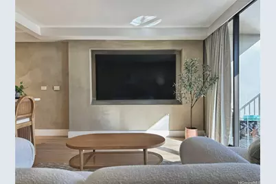 229 Paoakalani Avenue #710 (NUC), Honolulu, HI 96815 - Photo 5