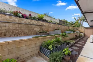 315 Hanakoa St, Honolulu, HI 96825 - Photo 23