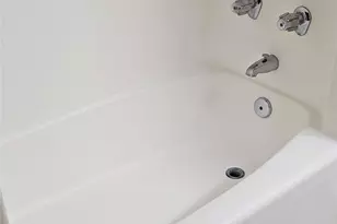 747 Amana St, Honolulu, HI 96814 - Photo 17