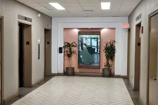 747 Amana St, Honolulu, HI 96814 - Photo 3