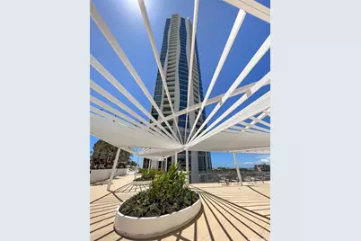 1000 Auahi Street #2305, Honolulu, HI 96814 - Photo 1